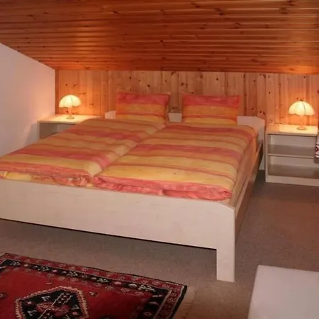 Chessibach 2 Bett